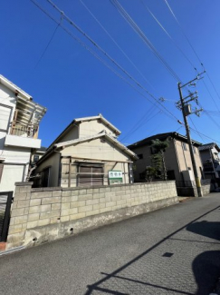 【前面道路含む現地写真】