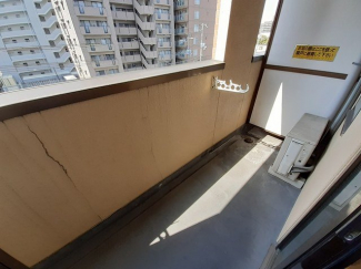 落ち着いた時間を過ごせるバルコニーです