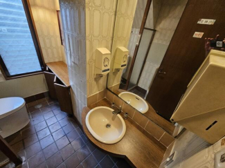 尼崎市久々知西町２丁目の店舗一部の画像