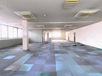 松山市姫原３丁目の店舗の画像