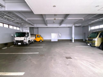 松山市姫原３丁目の店舗の画像