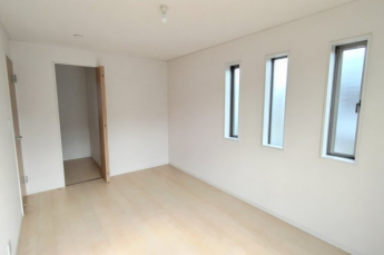 ゆったりした洋室です