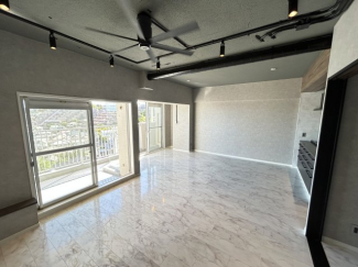 【居間・リビング】