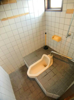 男性トイレ