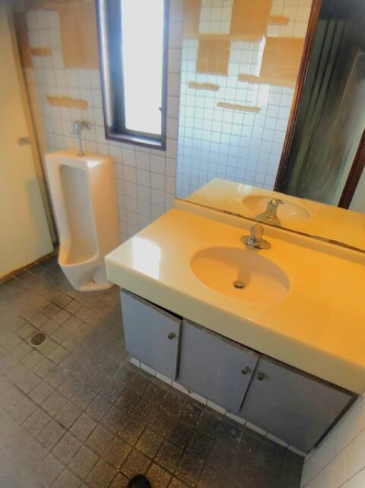 新居浜市若水町１丁目の店舗一部の画像