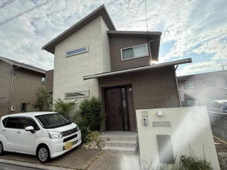 松山市高岡町の中古一戸建ての画像