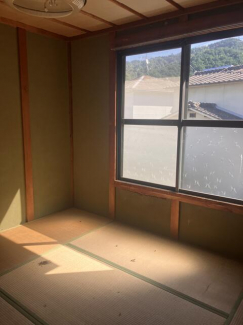 東温市下林の中古一戸建ての画像