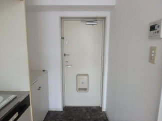 シンプルで使いやすい玄関です