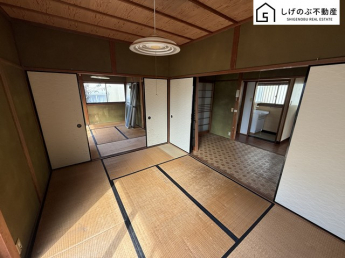 お子様の遊び室から客間としてまで、多様なシーンにも対応できますね♪