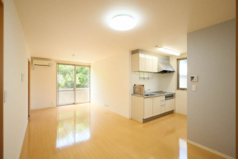 【居間・リビング】