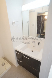 【洗面所】