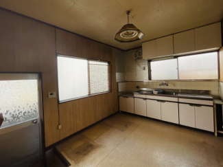 キッチンでお料理をお楽しみください