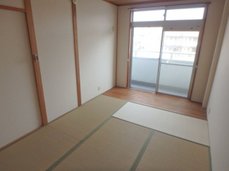 趣のある和室です