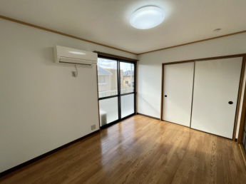 【居間・リビング】