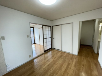 【居間・リビング】