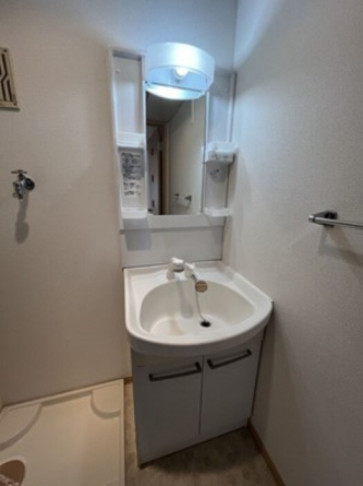 【洗面所】