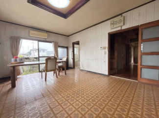 【居間・リビング】