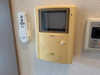 カメラ付インターホン