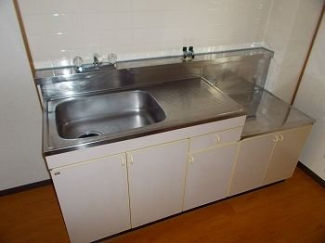 きれいなキッチンです