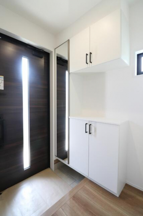 【施工例】大容量のシューズボックス。カウンターがついているの