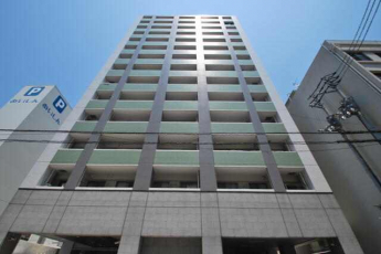 ヴァレーレ県庁前の画像