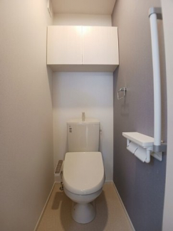 清潔感のあるトイレです