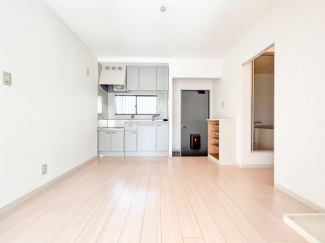 【居間・リビング】