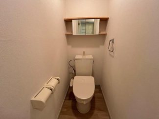 シャワー付トイレ