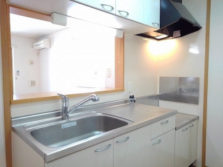 キッチンでお料理をお楽しみください