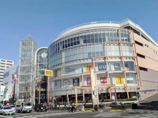 フジグラン松山まで664m