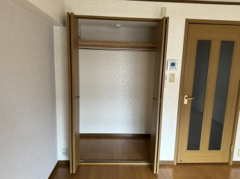 東温市志津川のマンションの画像