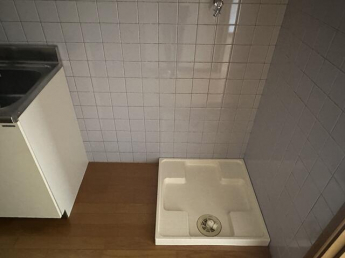 東温市志津川のマンションの画像