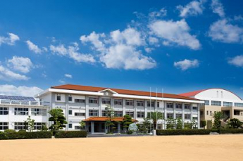 東温市立重信中学校まで1773m