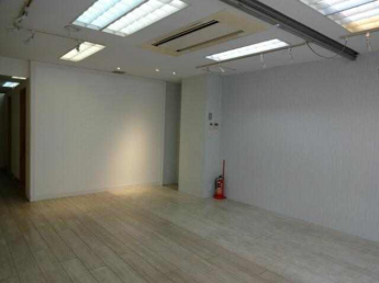 松山市湊町５丁目の店舗一部の画像