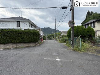 前面道路です。