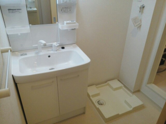 脱衣スペースもあります