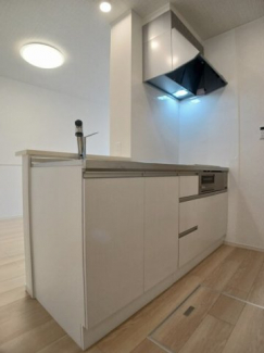 コンパクトなキッチンで掃除もラクラク