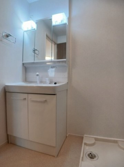 広い洗面スペース