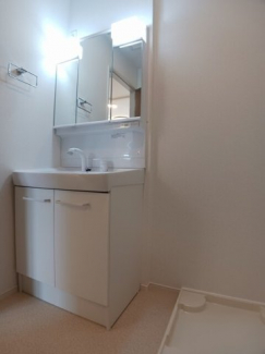 コンパクトで使いやすい洗面所