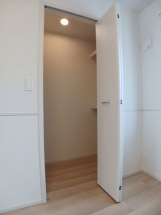 大きなスペースがあり、収納には困りません