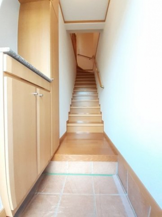 シンプルで使いやすい玄関です