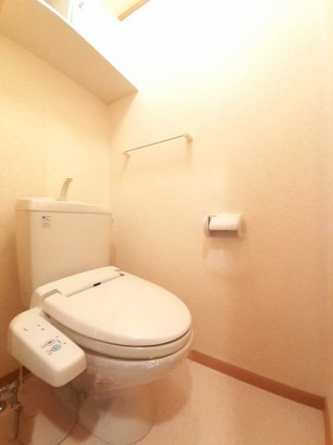 落ち着いたトイレです