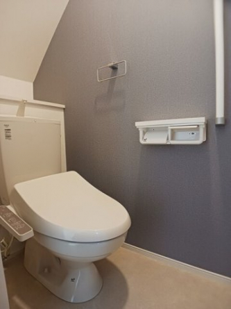 清潔感のあるトイレです