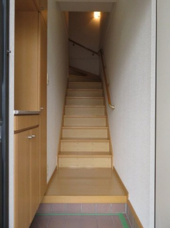 明るい玄関です