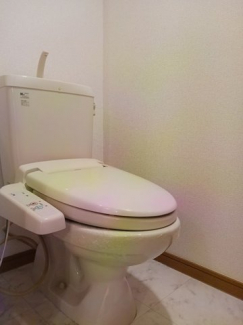 シンプルで使いやすいトイレです