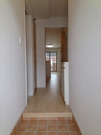 シンプルで使いやすい玄関です