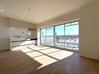 【居間・リビング】