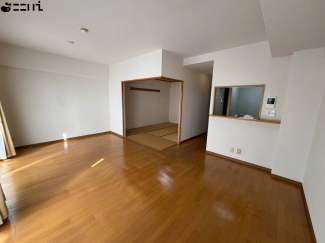 【居間・リビング】