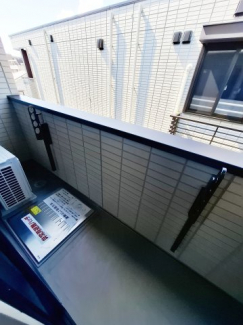 【バルコニー】