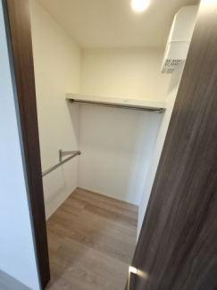 ウォークインクローゼット